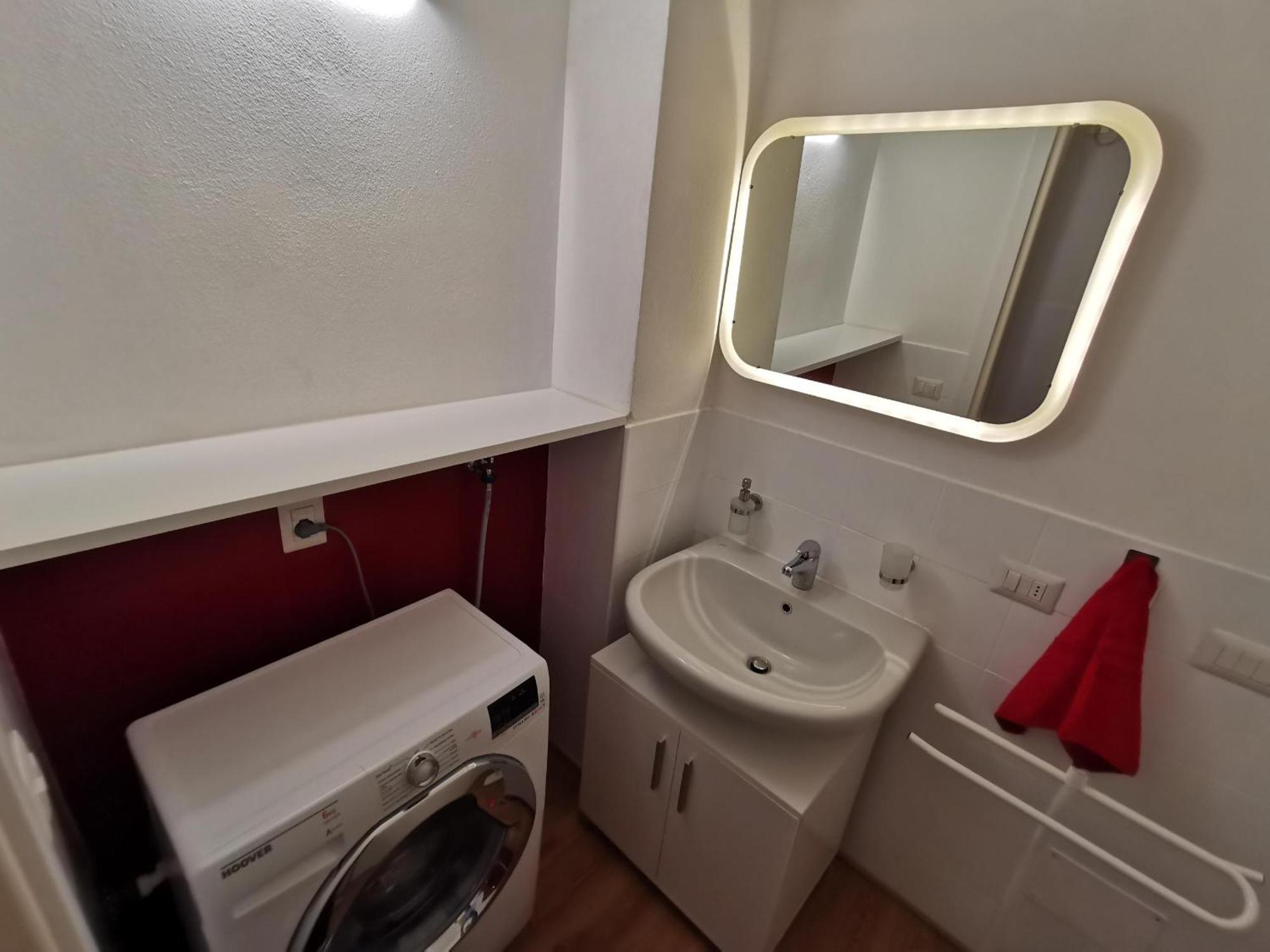 Likehome Milano - Via Scaldasole Loft Милано Екстериор снимка